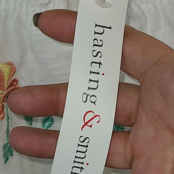 Hasting & Smith Embroidered Boho Elasticized Neck blouse - Picture 5 of 10